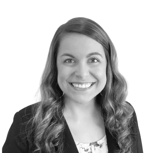 Amanda Sugg headshot.